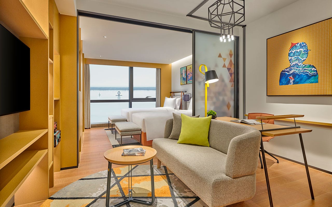 Habitat Lake View Twin