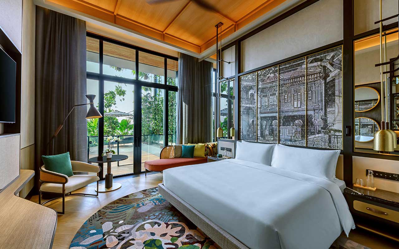 Grand Terrace (adjoining 2 rooms with KING beds)
