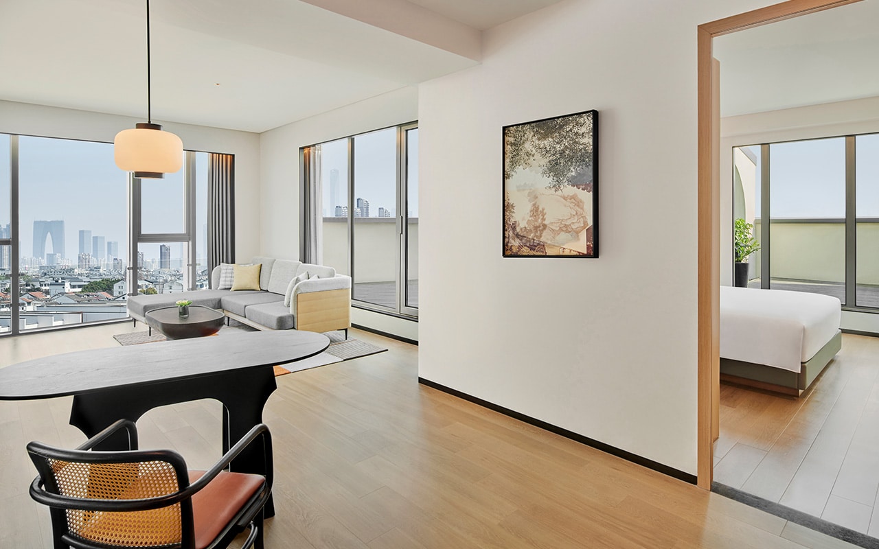 Habitat Ambassador Suite